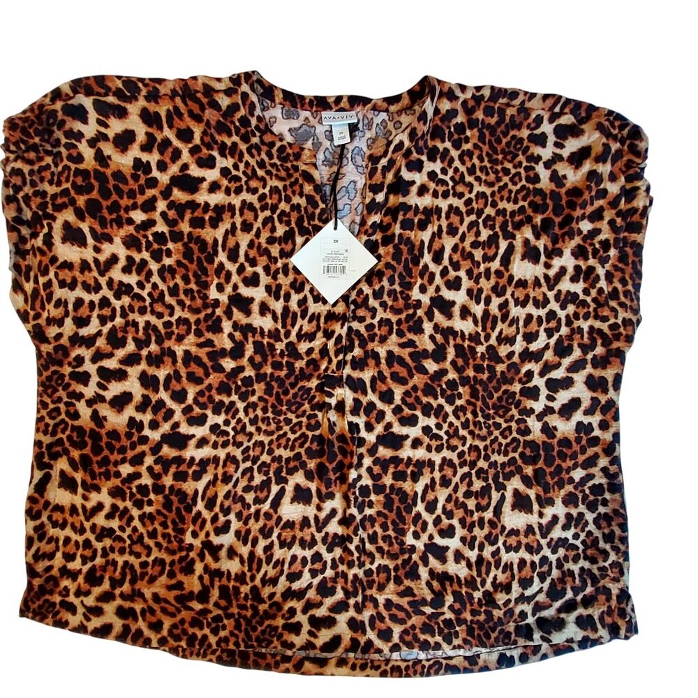 Ava & Viv Womens Leopard Print Top 2X Polyester Blend  V-neckline Animal Print